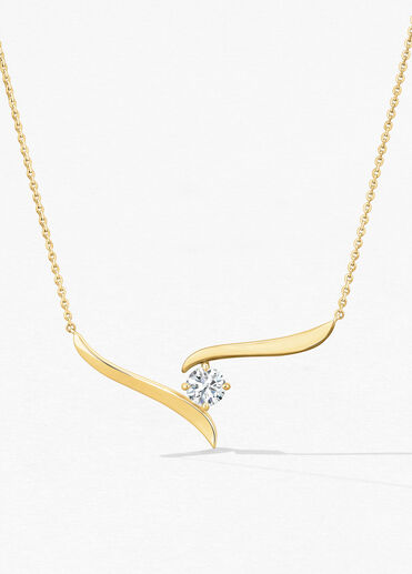 Vela Solitaire Crossover Pendant, 18K Yellow Gold, large